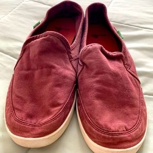 Sanuk Pair O Dice slip on sneakers - size 9.5